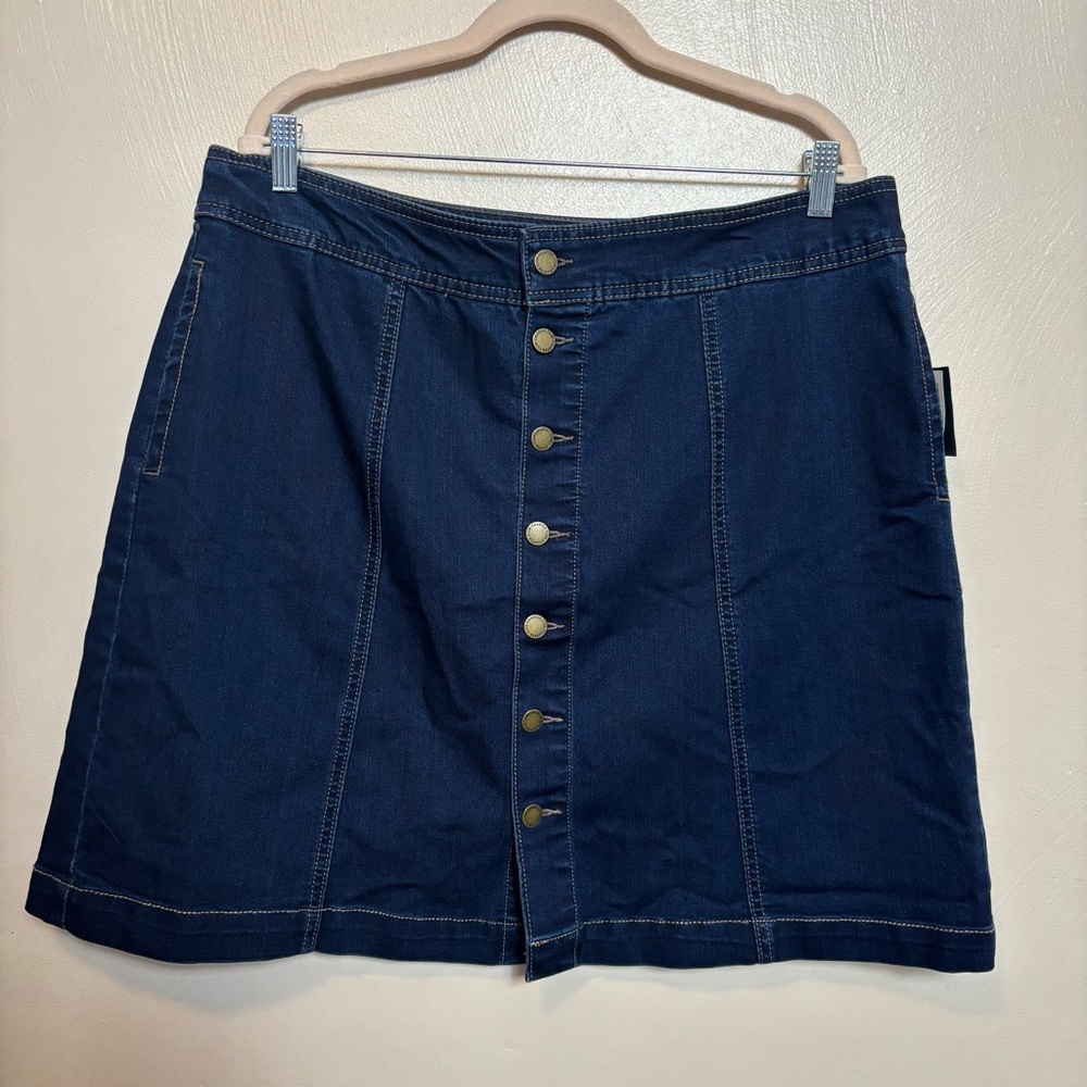 NWT‎ Charter Club Jean Shop Womens Skirt Button Down Pockets Sark Wash Size 14